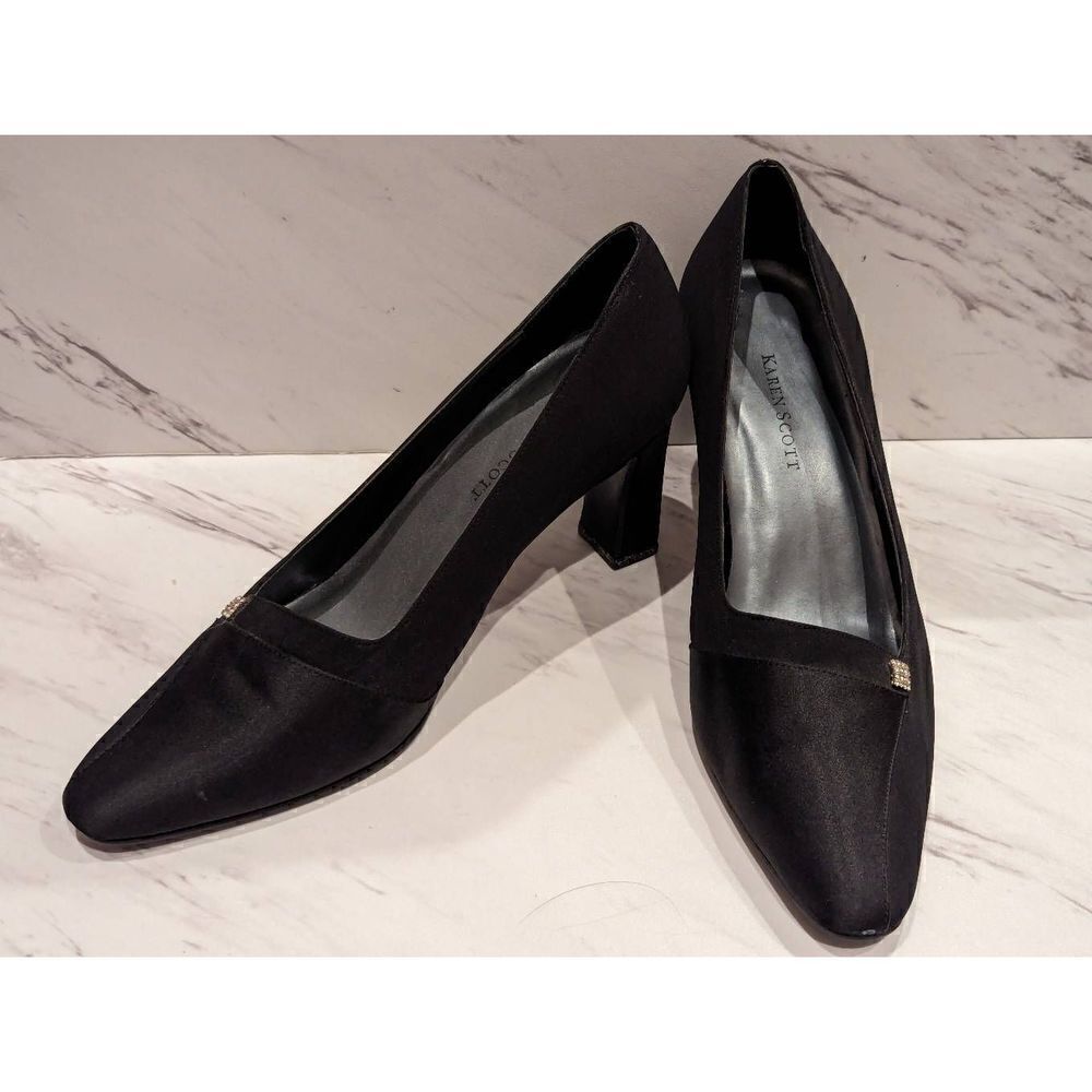Karen Scott Women's 8 Black Fabric Single Rhinestone Detail 3" Heel Pumps